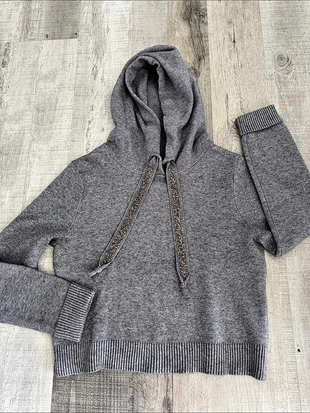 ZARA Knit Embellished Hooded Sweater in Gray Size Medium
